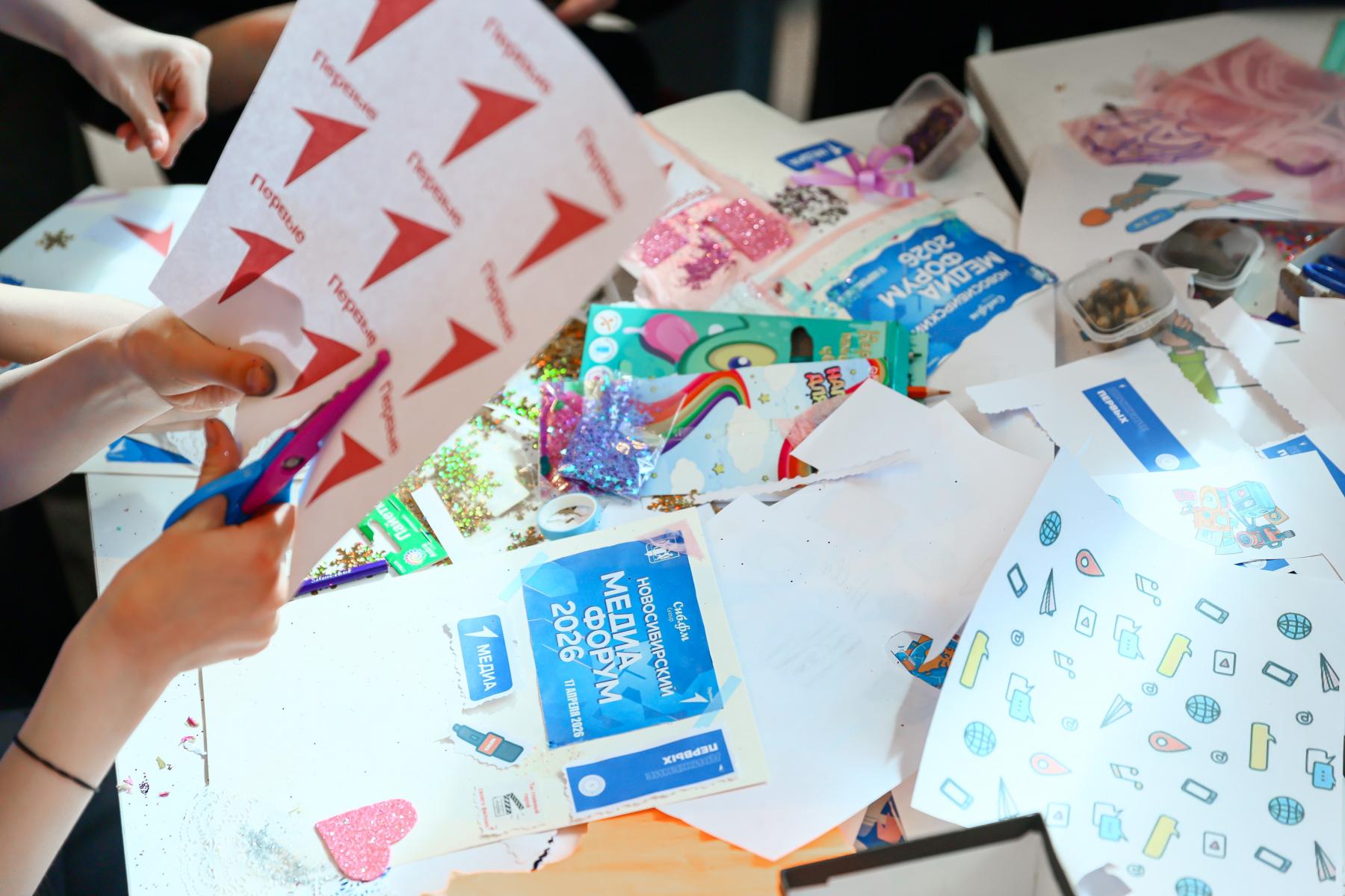 Фото Соловьёв, Савочкин, Никишева: звездные гости собрали на форуме в Новосибирске свыше тысячи человек – 100 ярких кадров 46